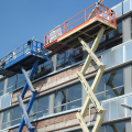 Kantoor gebouw voorzien van gevel isolatie en gevelbeplating werk Utrecht